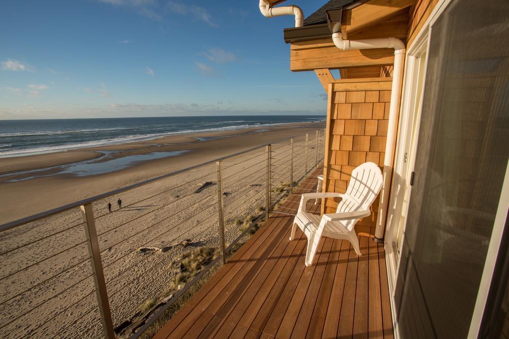 Pelican Shores Inn Lincoln City Exterior foto